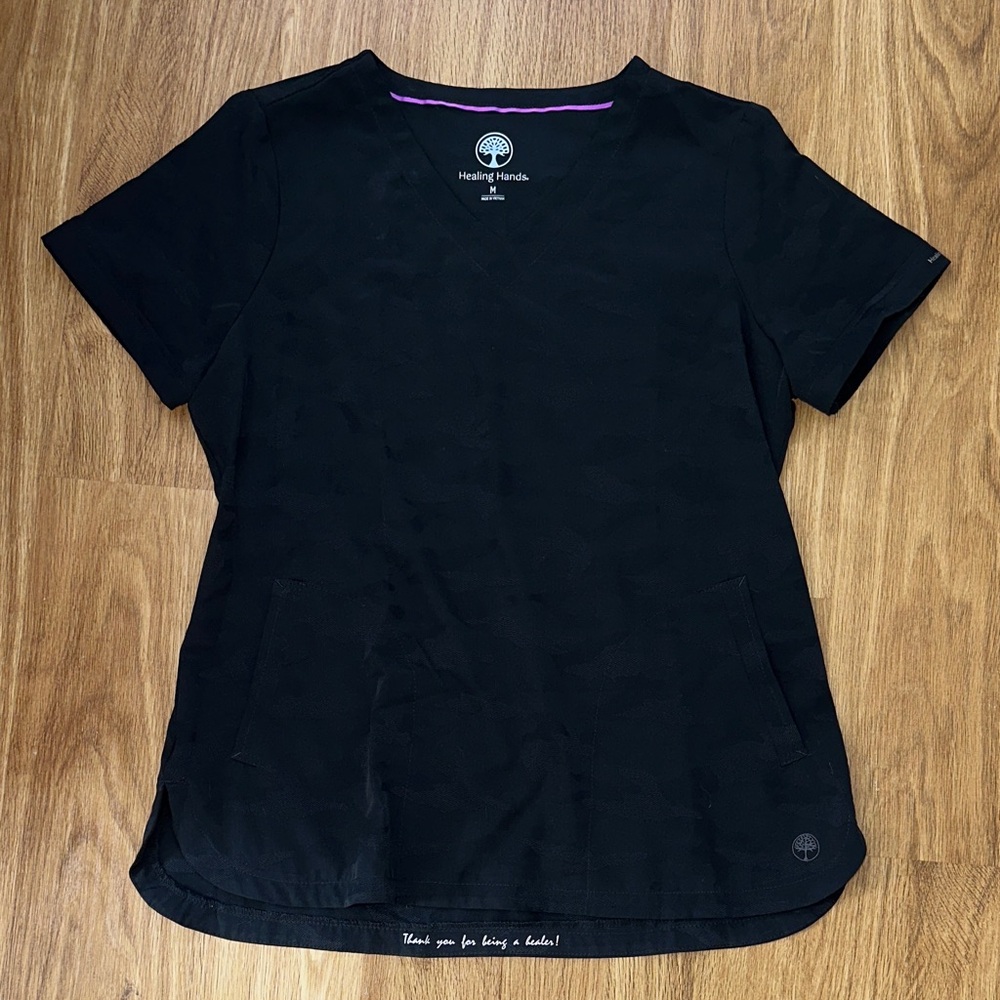 Healing Hands Women's Black Short Sleeve Top